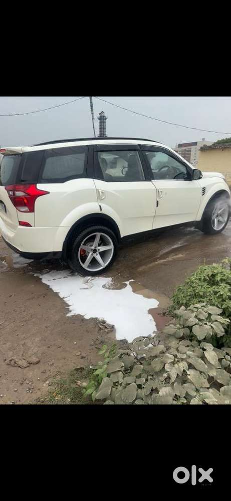 Mahindra Diesel Car 2019
