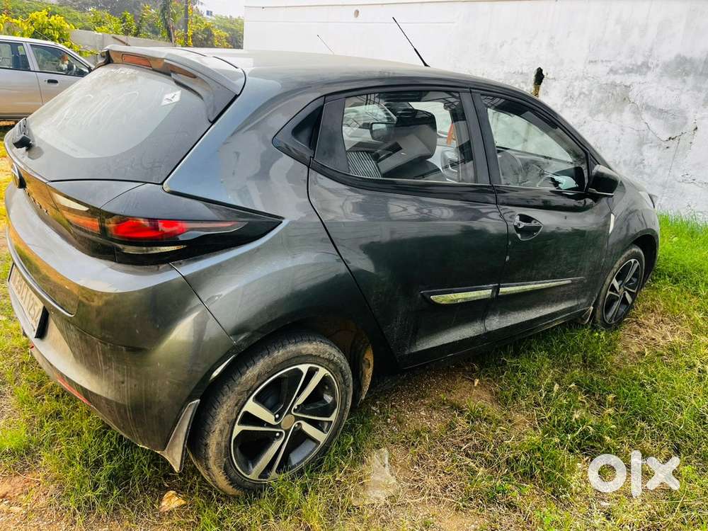 Tata Altroz Petrol Manual 2022