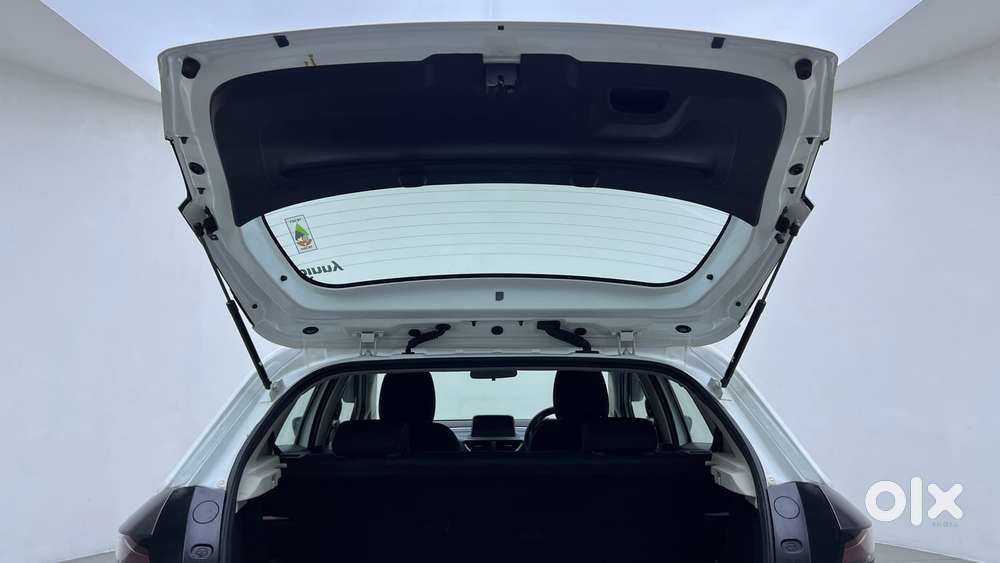 Tata Altroz Xz Plus (s) Diesel, 2024, Diesel