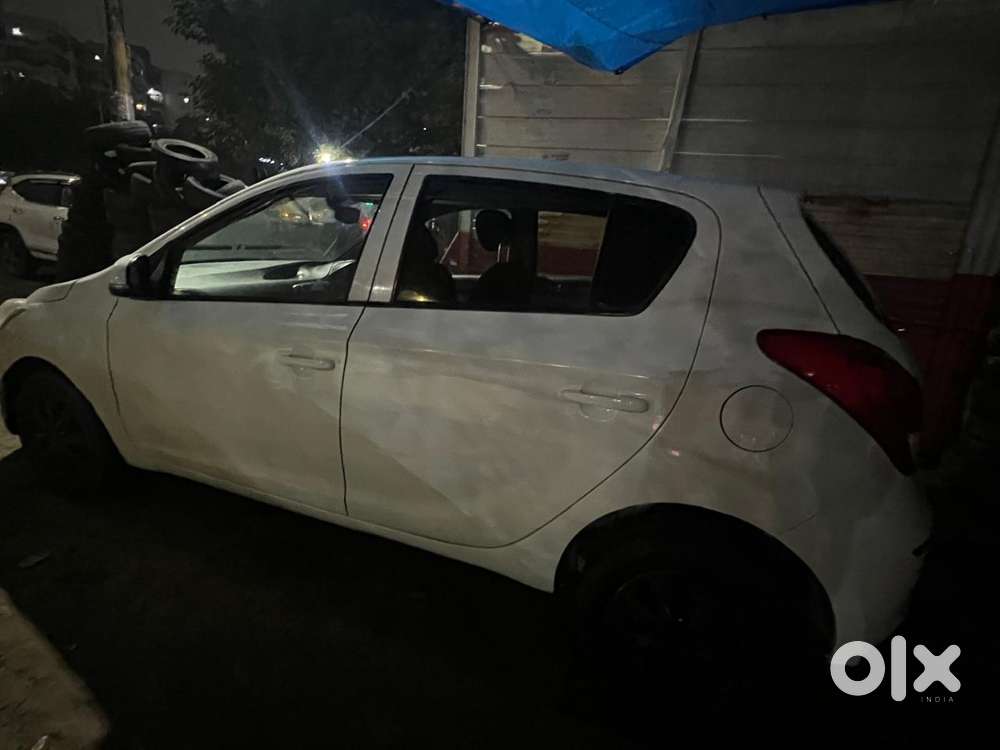 Hyundai I20 Sportz 1.2 Bs-iv, 2012, Cng & Hybrids