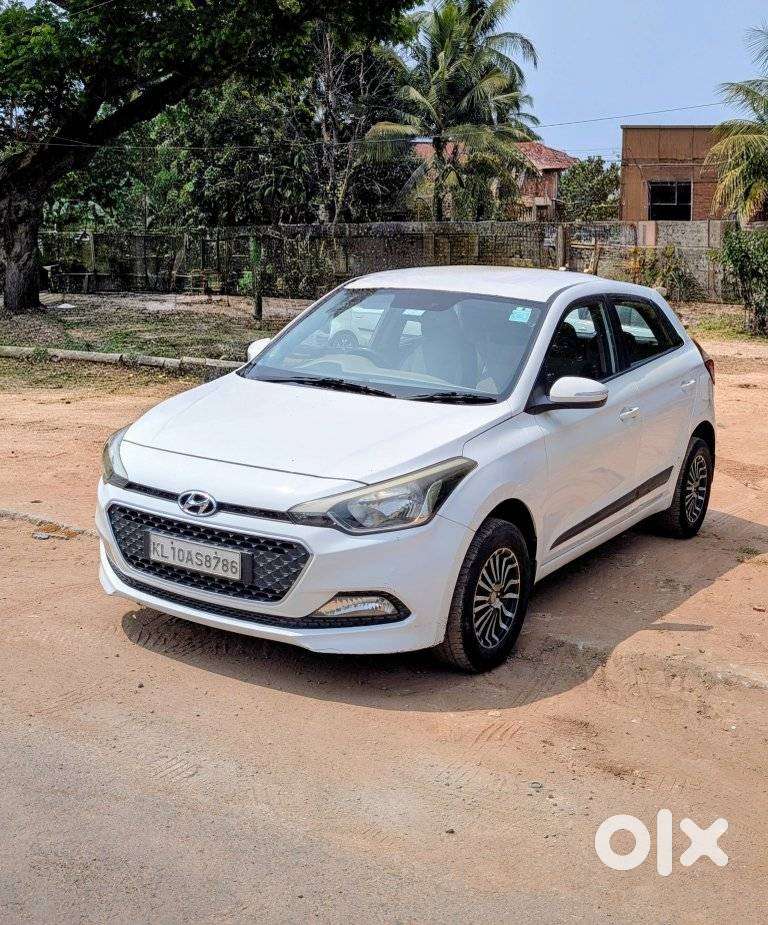Hyundai I20 Petrol Spotz, 2014, Petrol