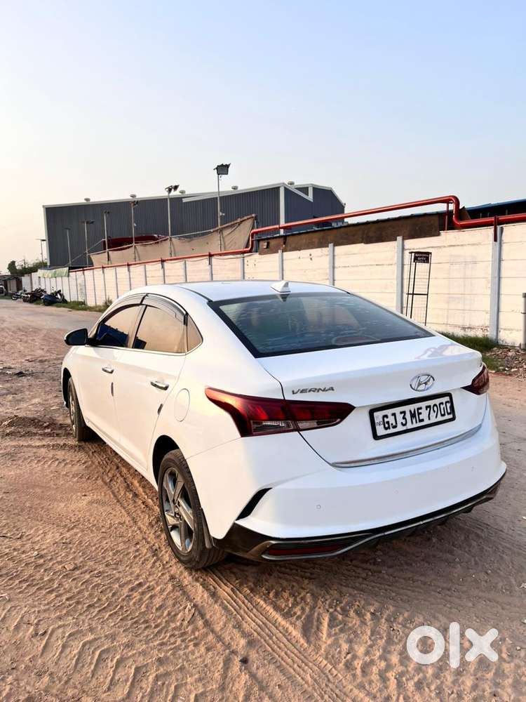 Hyundai Verna Sx 1.5 Petrol Ivt, 2021, Petrol