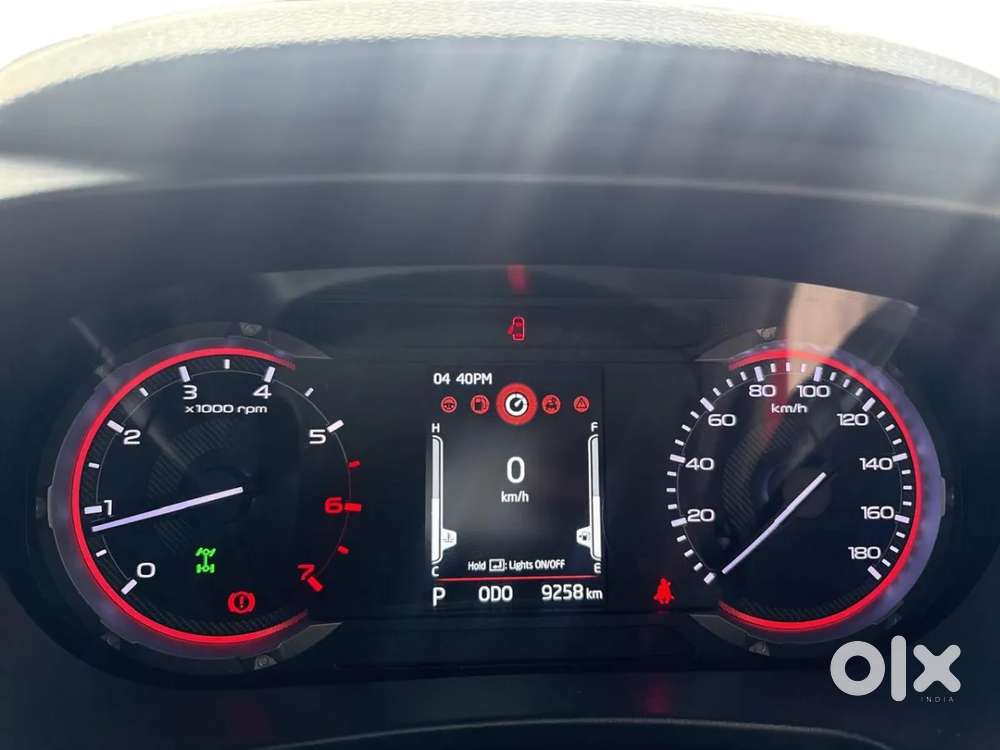 Mahindra Thar Lx 4-str Hard Top At, 2022, Petrol