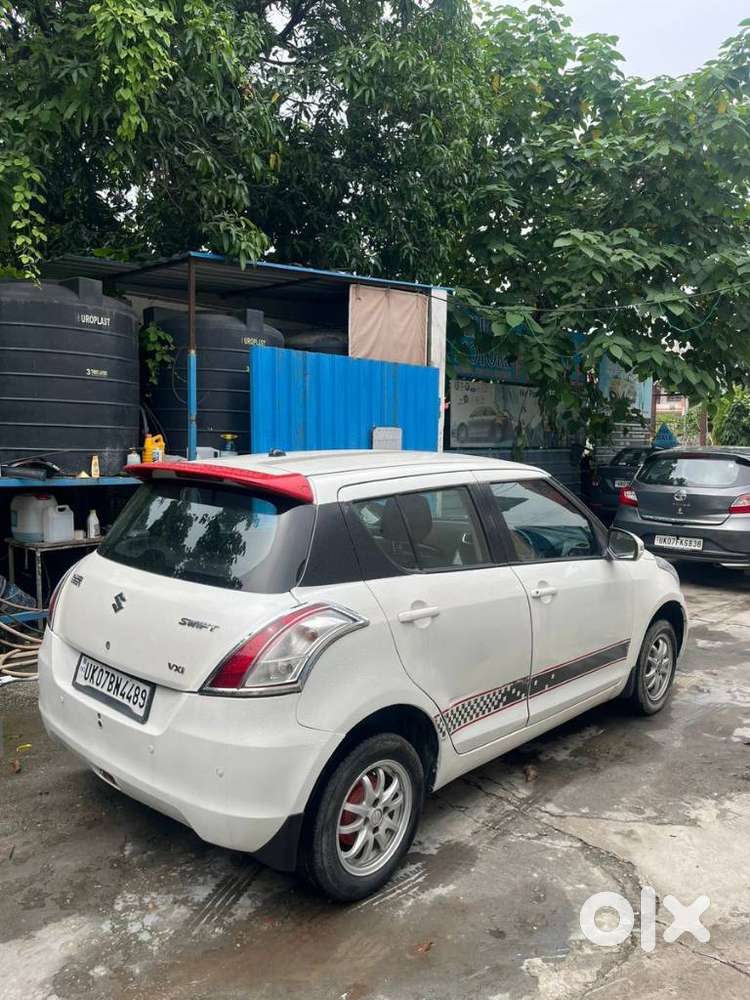 Maruti Suzuki Swift Vxi + Manual, 2016, Petrol