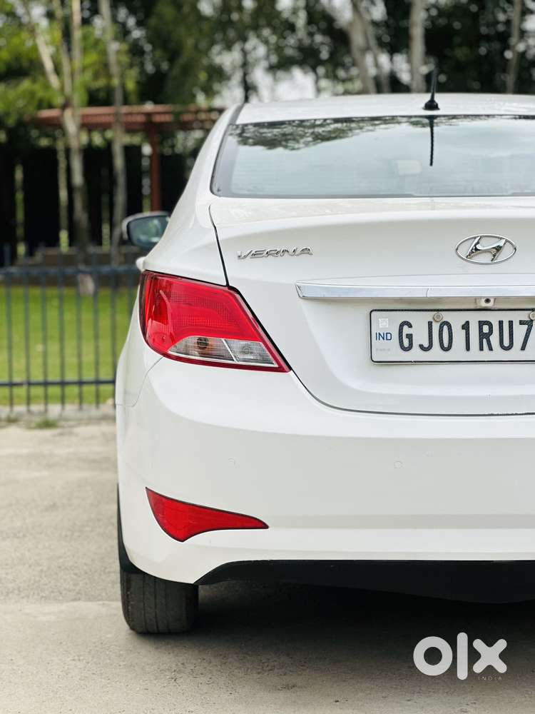 Hyundai Verna 1.6 Vtvt S, 2016, Petrol