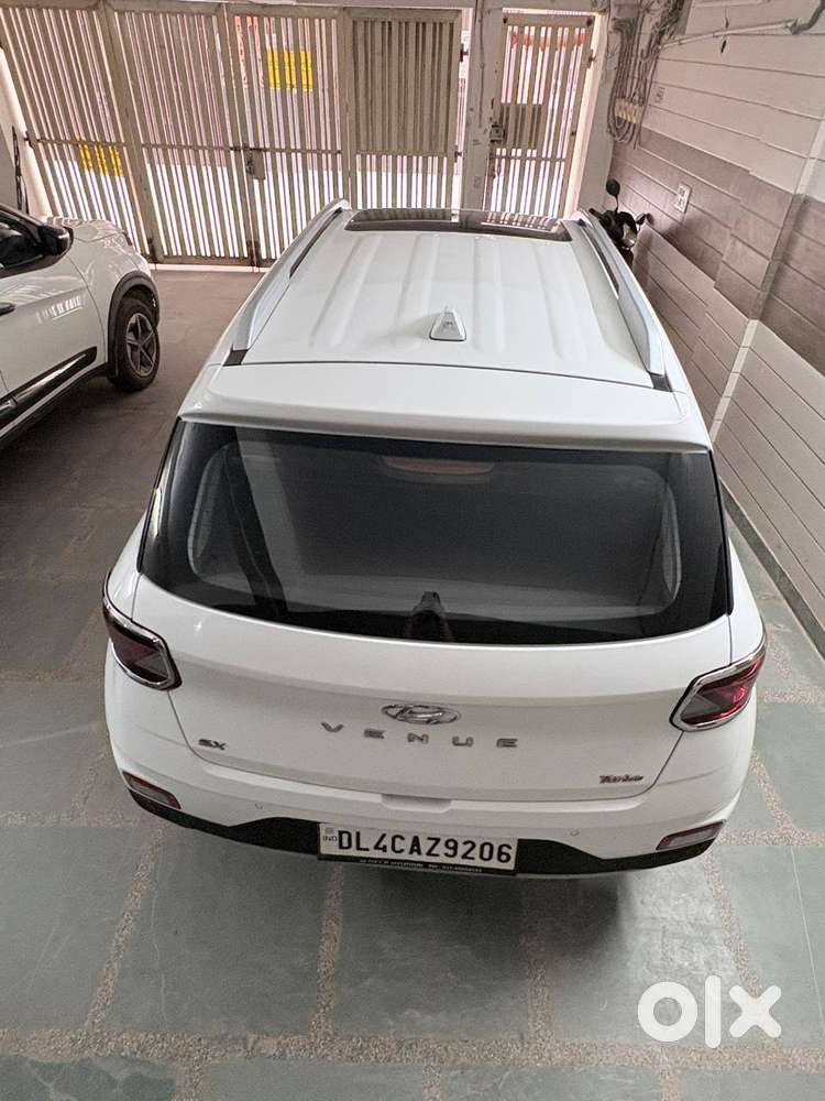 Hyundai Venue 2021 Petrol Well Maintained
