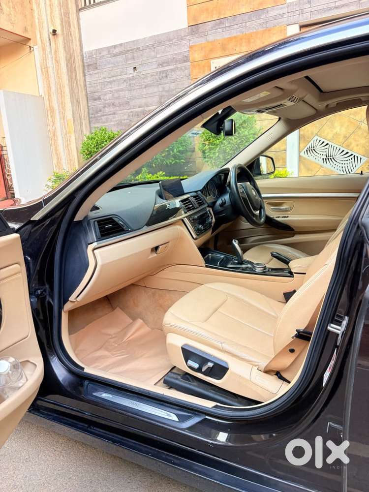 BMW 3 Series GT 320d Luxury Line, 2016, Diesel