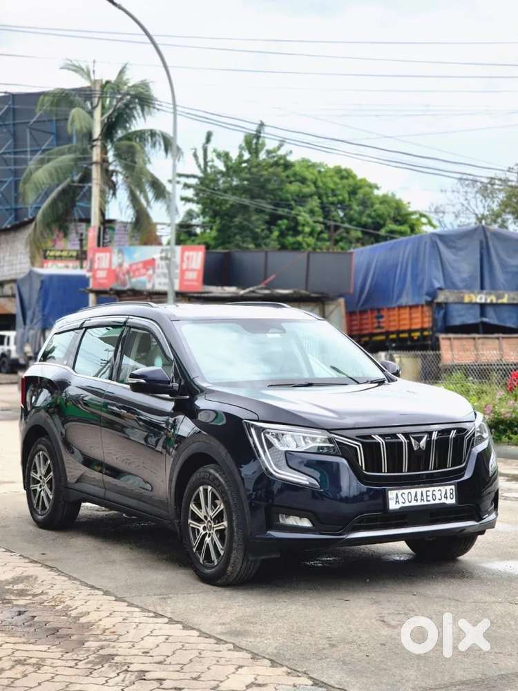 Mahindra Xuv700 2.0 Ax 7 Petrol Mt Str, 2021, Petrol