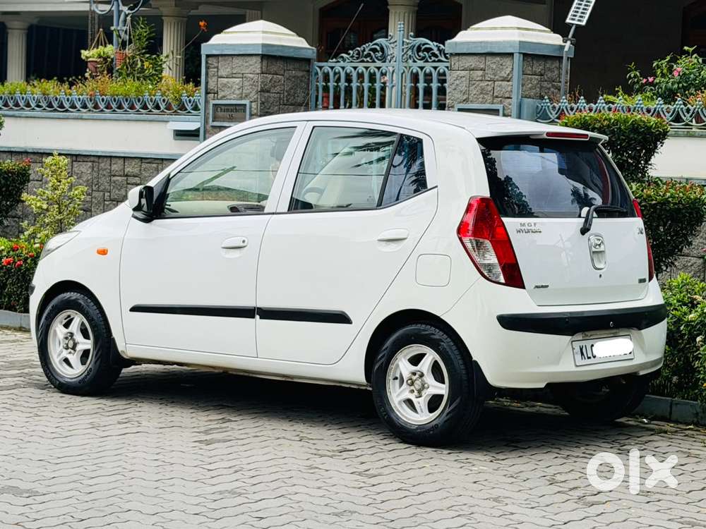 Hyundai I10 Sportz At, 2009, Petrol