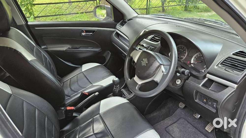 Maruti Suzuki Swift Vxi + Manual, 2015, Petrol