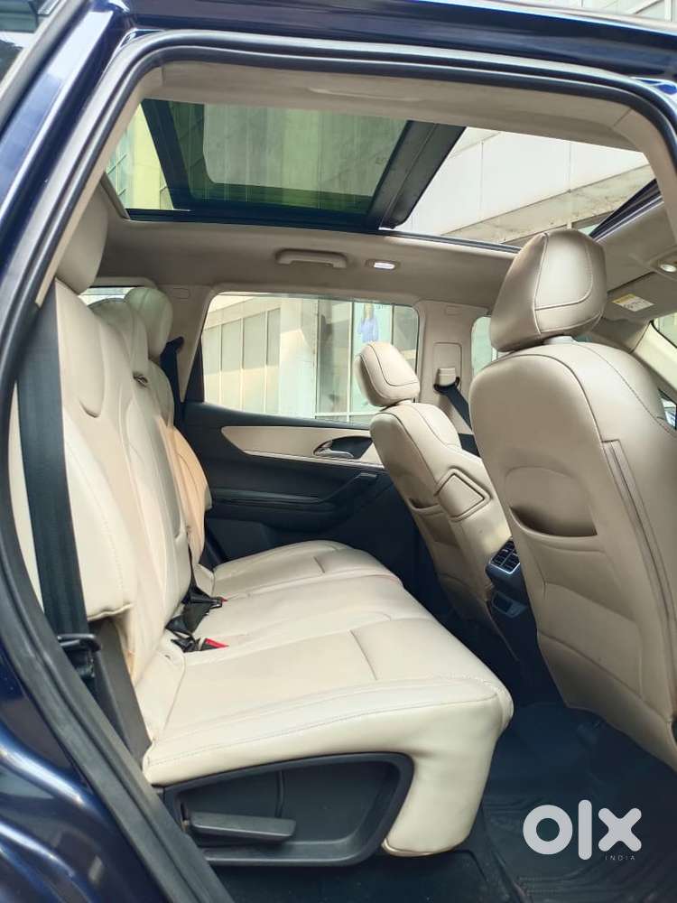 Mahindra Xuv700 2.2 Ax 7 Diesel At Str, 2022, Diesel