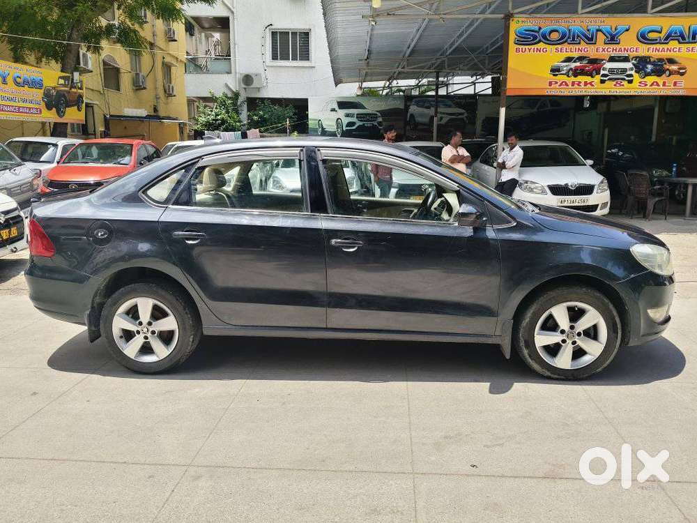 Skoda Rapid [ ] 1.6 Mpi Style Plus, 2016, Petrol