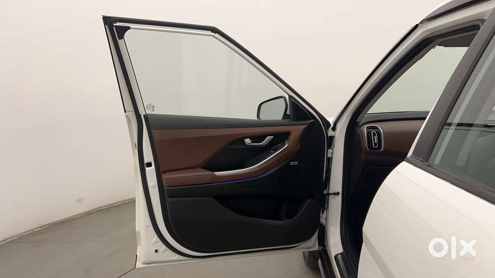 Hyundai Alcazar Platinum, 2022, Petrol