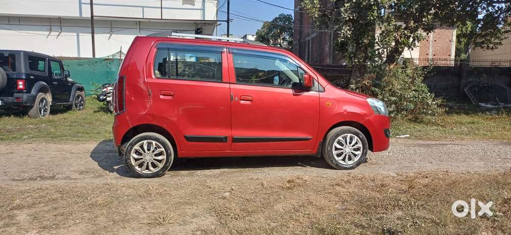 Maruti Suzuki Wagon R 1.0 2010-2019 Vxi (o), 2013, Petrol