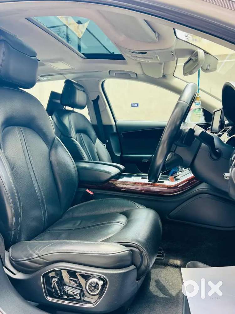Audi A8 2014 Diesel 1,02,000 Km Driven