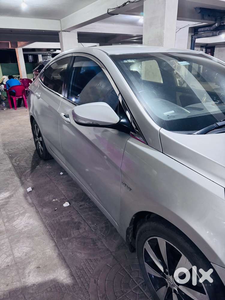 Hyundai Verna 2015 Km Driven