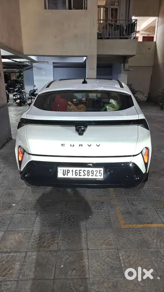 Tata Curvv Petrol 2025