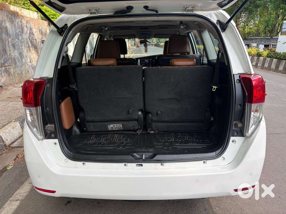 Toyota Innova Crysta 2.4 V 7 Str, 2022, Diesel