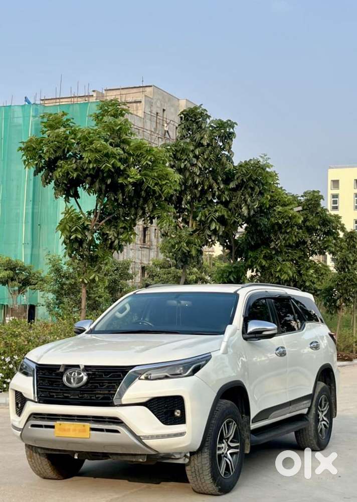 Toyota Fortuner 4x2 At 2.8 Diesel, 2021, Diesel