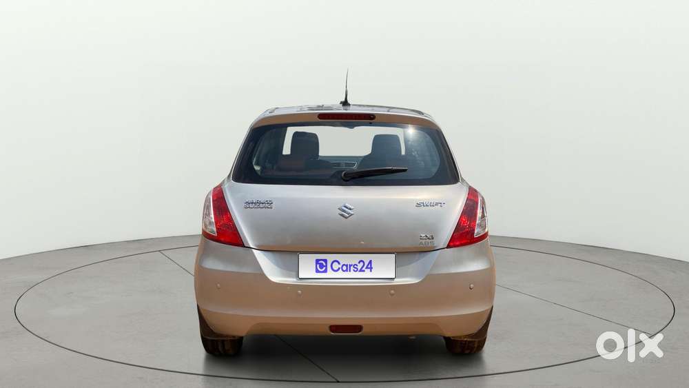 Maruti Suzuki Swift Zxi, 2012, Petrol