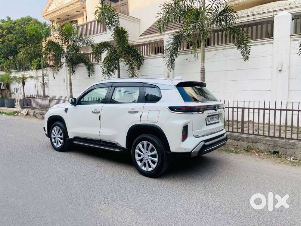 Maruti Suzuki Grand Vitara 1.5 Delta Smart Hybrid At, 2025, Petrol