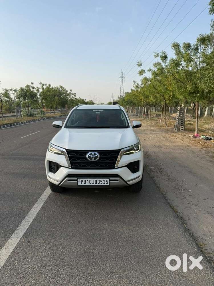 Toyota Fortuner 2023