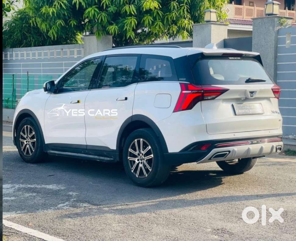 Mahindra Xuv700 2.2 Ax 7 Diesel At Str Awd, 2022, Diesel