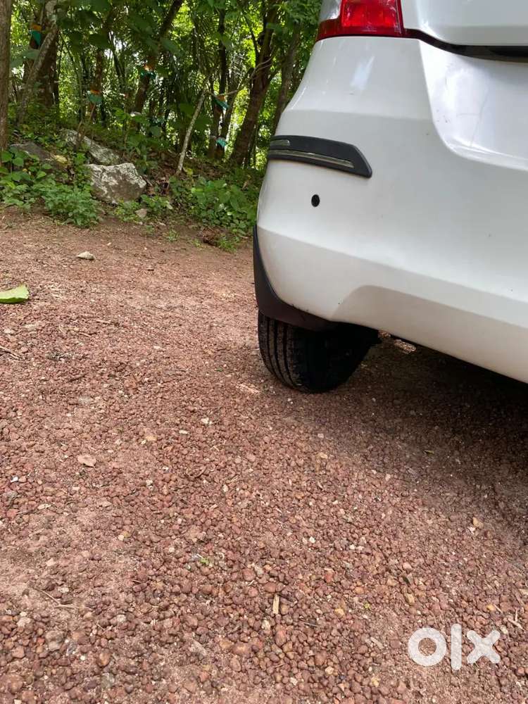 2017 7th Month Swift 2nd Generation Vxi 35,000 Km