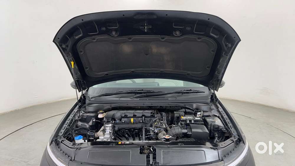 Hyundai Verna 1.5 Sx (o) Petrol Mt, 2024, Petrol