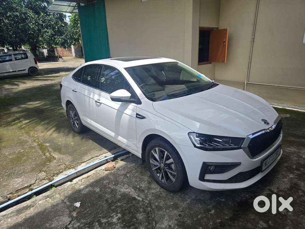 Skoda Slavia 2023 Petrol 8500 Km Driven