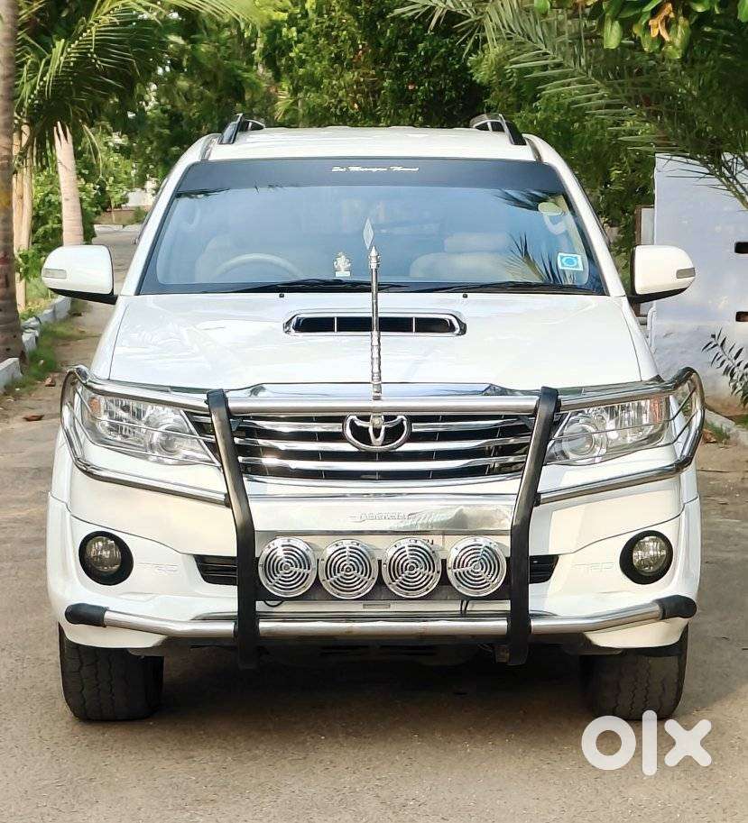 Toyota Fortuner 4x2 At, 2012, Diesel