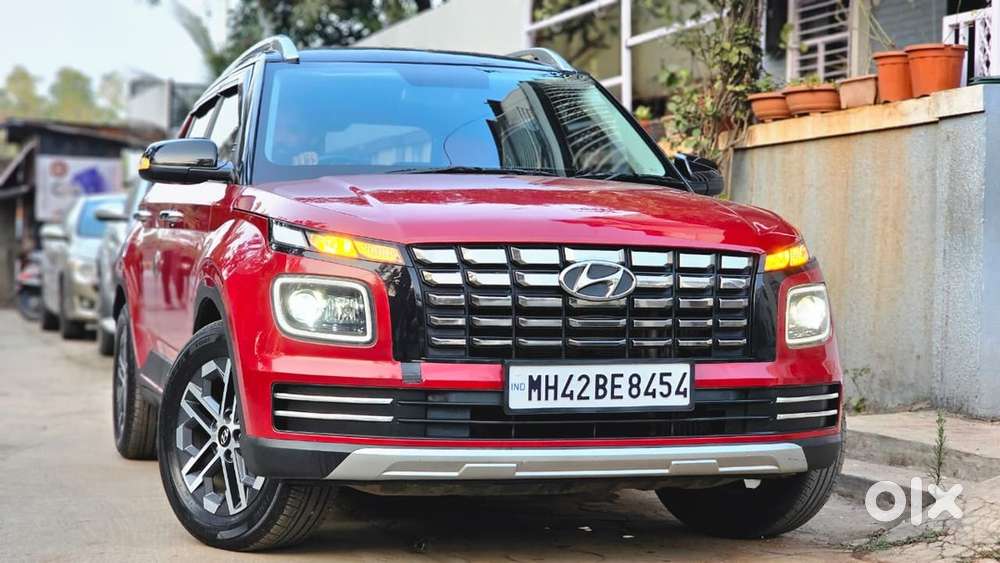 Hyundai Venue 2022 Diesel Well Maintained