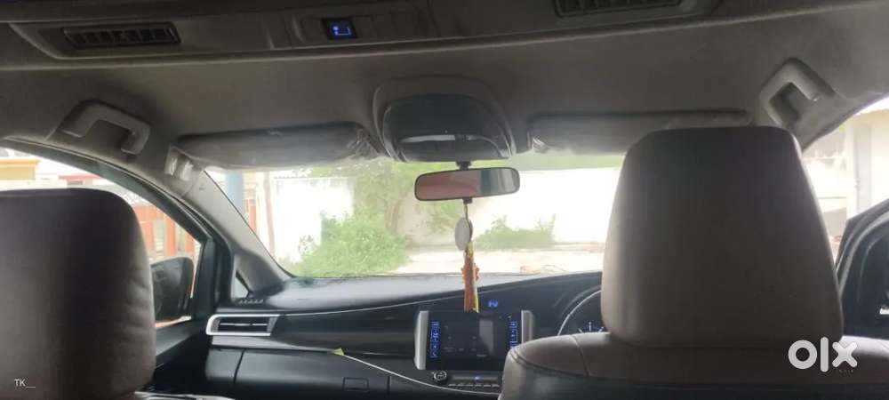 Toyota Innova Crysta 2017