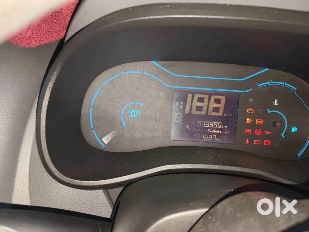 Renault Kwid 2022 Petrol 14000 Km Driven
