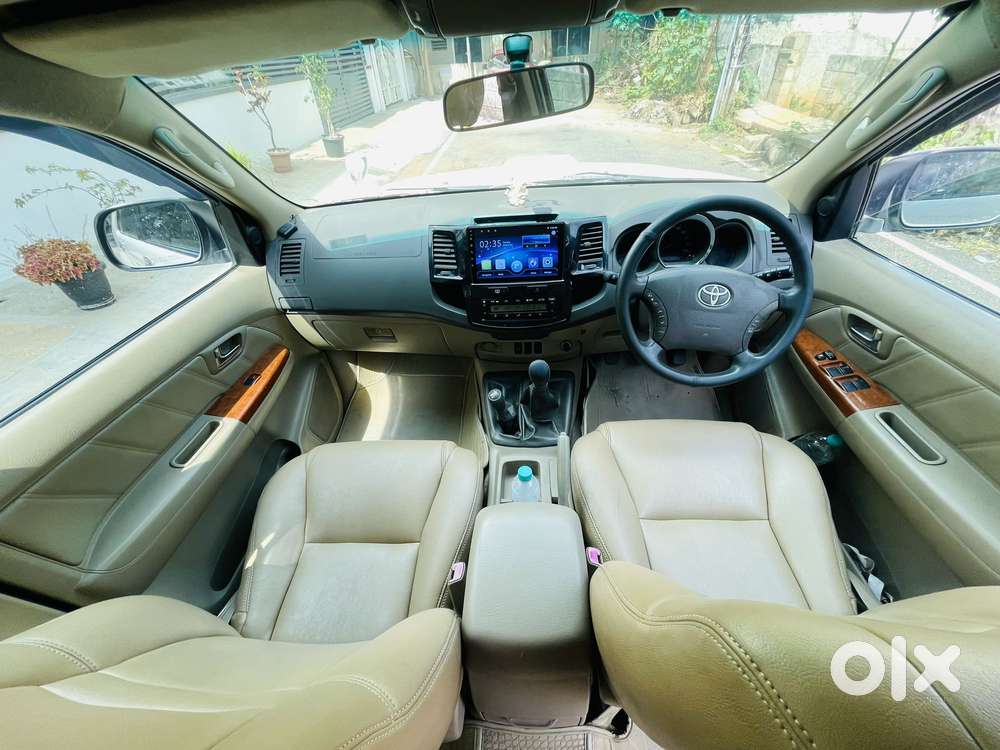 Toyota Fortuner 3.0 4x4 Manual, 2011, Diesel