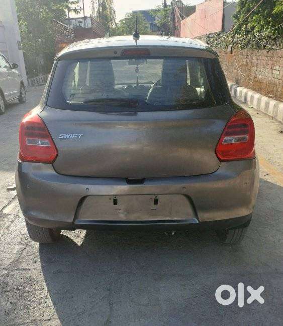 Maruti Suzuki Swift 1.3 Zxi, 2023, Petrol