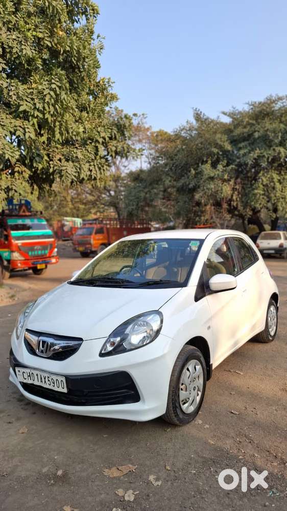 Honda Brio Vx Mt, 2014, Petrol