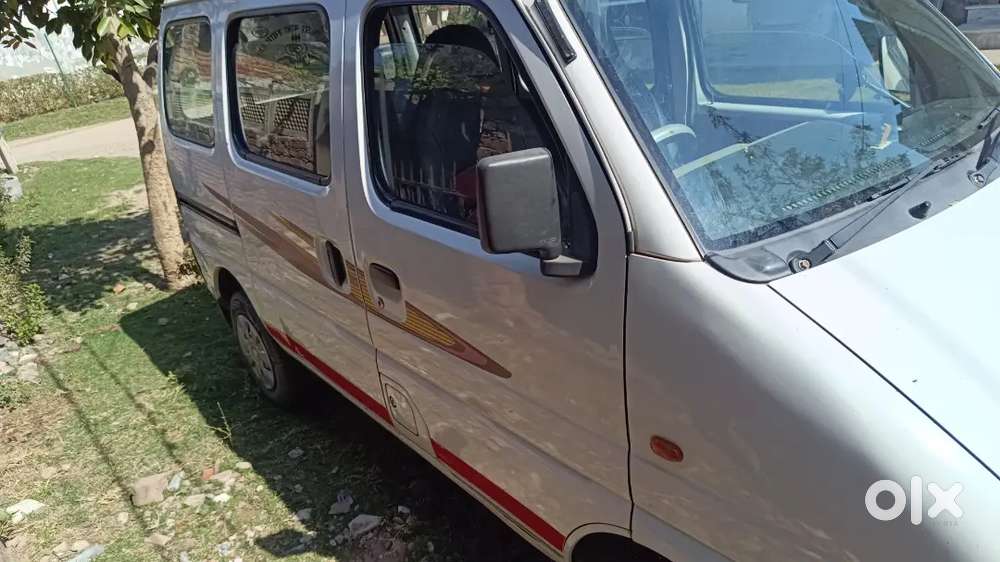 Maruti Suzuki Eeco 2015 Model Lpg 60ltr 905000 Km Driven