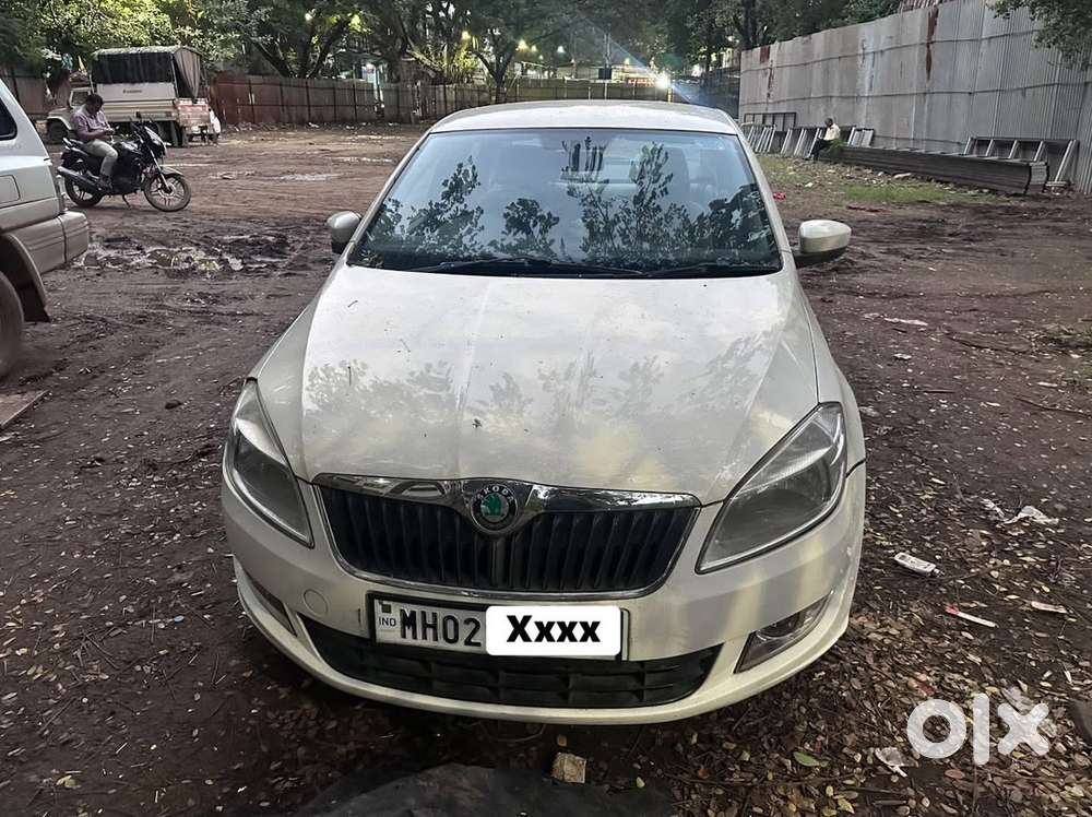 Skoda Rapid Petrol 2012