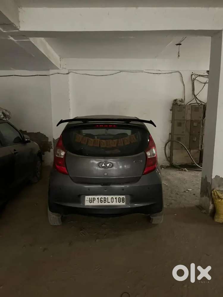 Hyundai Eon 2017 Petrol 72000 Km Driven