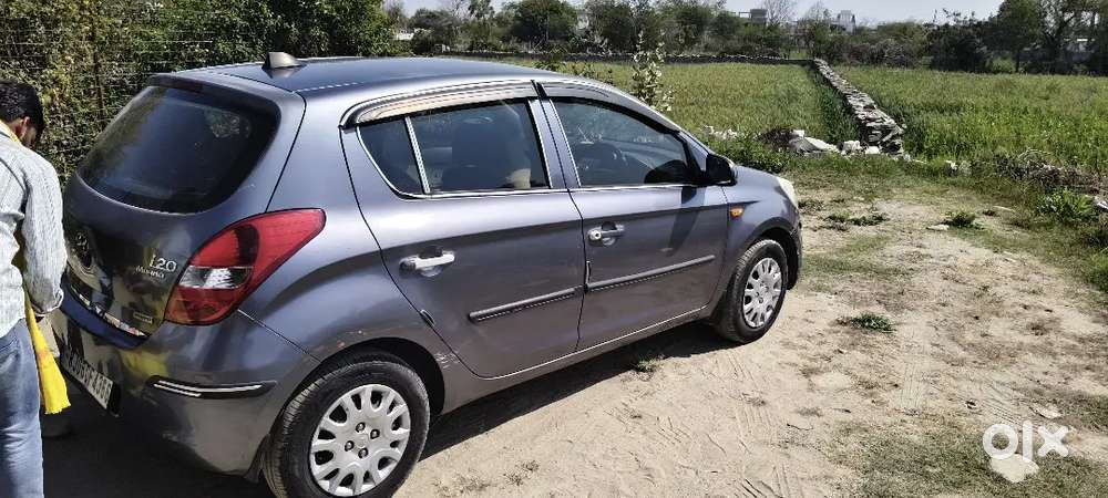 Hyundai I20 2011 Petrol Well Maintained