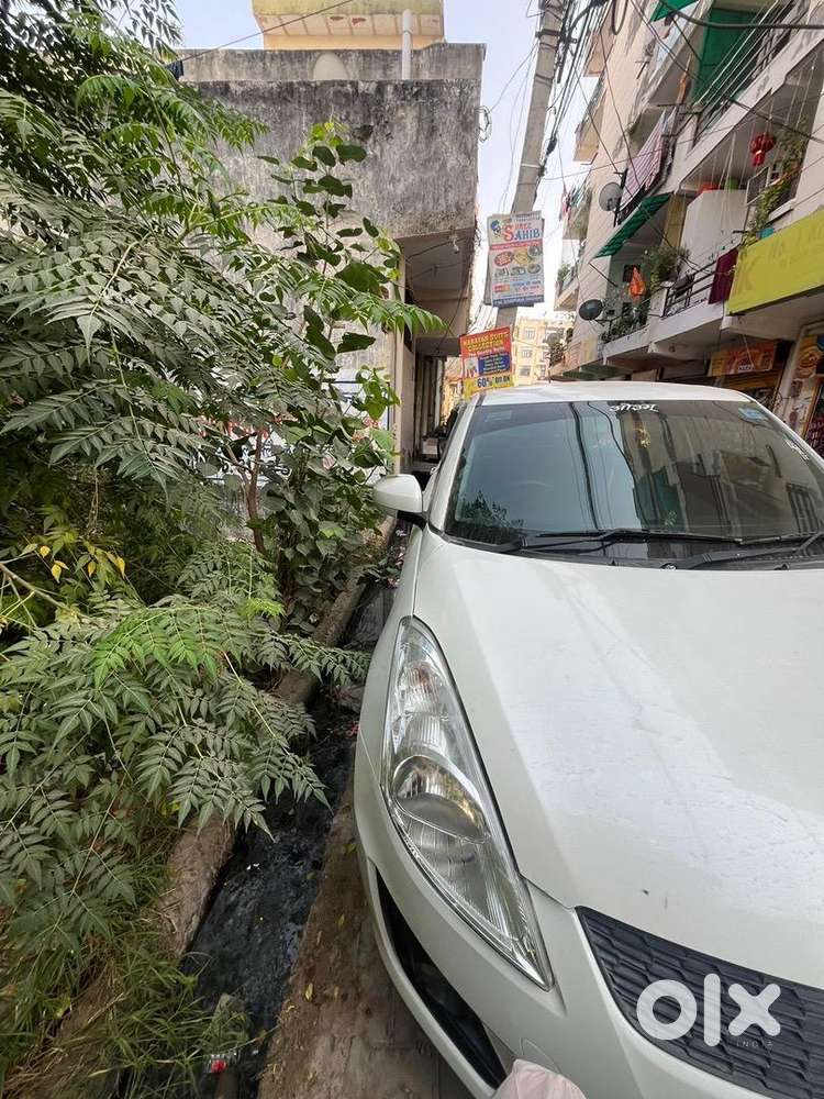 Maruti Suzuki Swift Lxi 2015