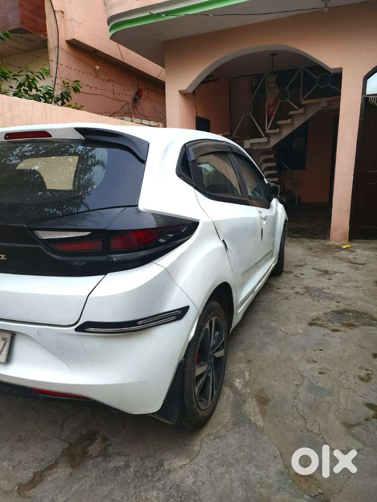 Tata Altroz Petrol 2020