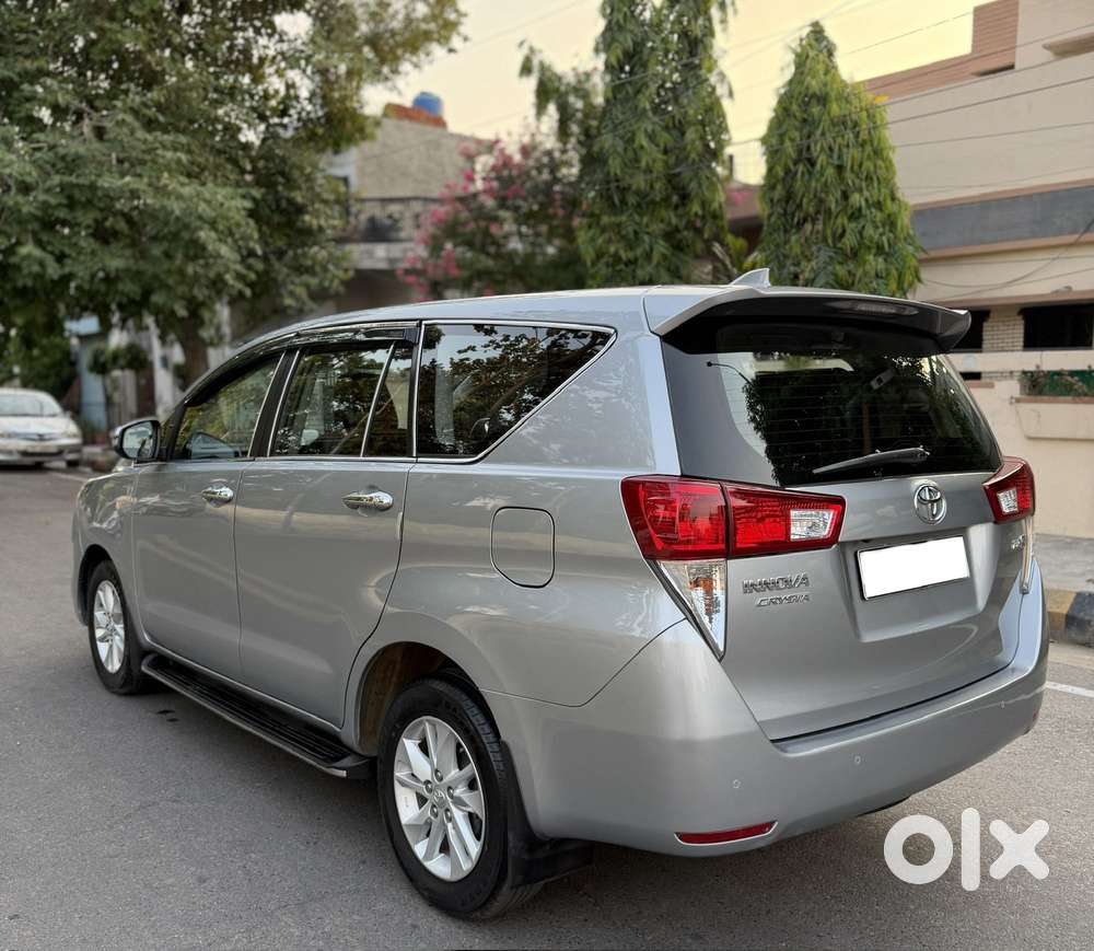Toyota Innova Crysta 2.8 Gx At 8s, 2020, Diesel
