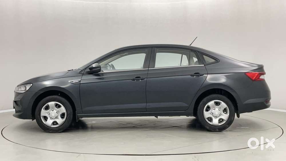 Skoda Slavia Active 1.0l Tsi Mt, 2022, Petrol