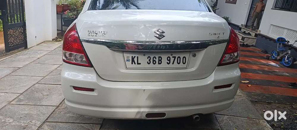 Maruti Suzuki Swift Dzire 2012 Petrol