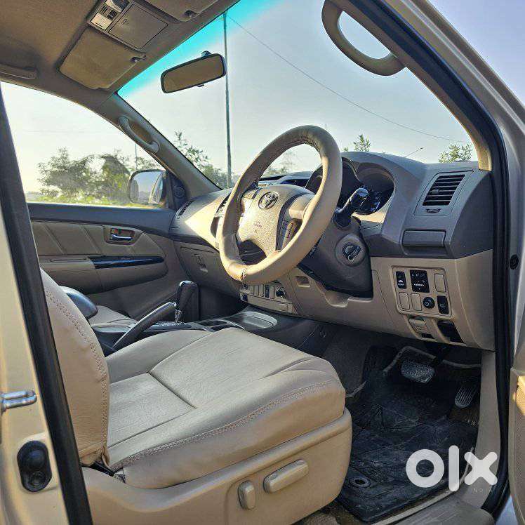 Toyota Fortuner 3.0 4x2 Automatic, 2013, Diesel