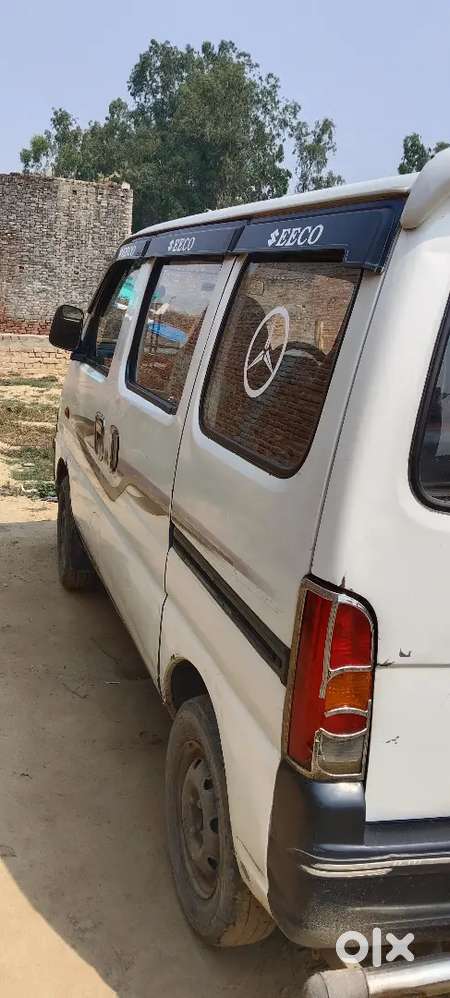 गुड कंडीशन है बढ़िया गाड़ी है