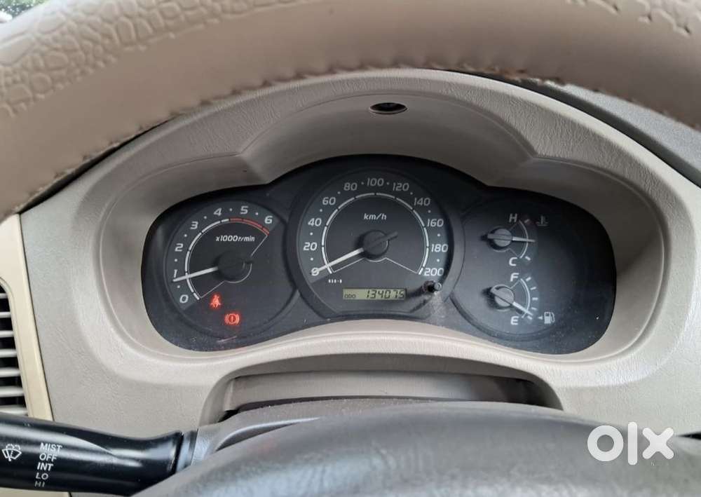 Toyota Innova 2.5 G (diesel) 7 Seater, 2011, Diesel