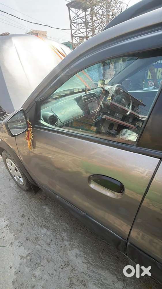 2017 Good Condition Cng Petrol, Car